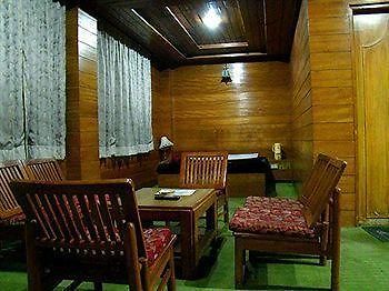 Chandermukhi Hotel Manāli Exteriér fotografie