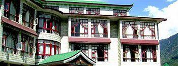 Chandermukhi Hotel Manāli Exteriér fotografie