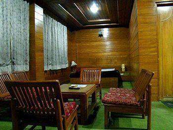 Chandermukhi Hotel Manāli Exteriér fotografie
